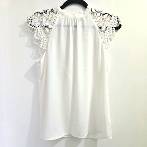 Express Cream Lace Accent Blouse Size S/P